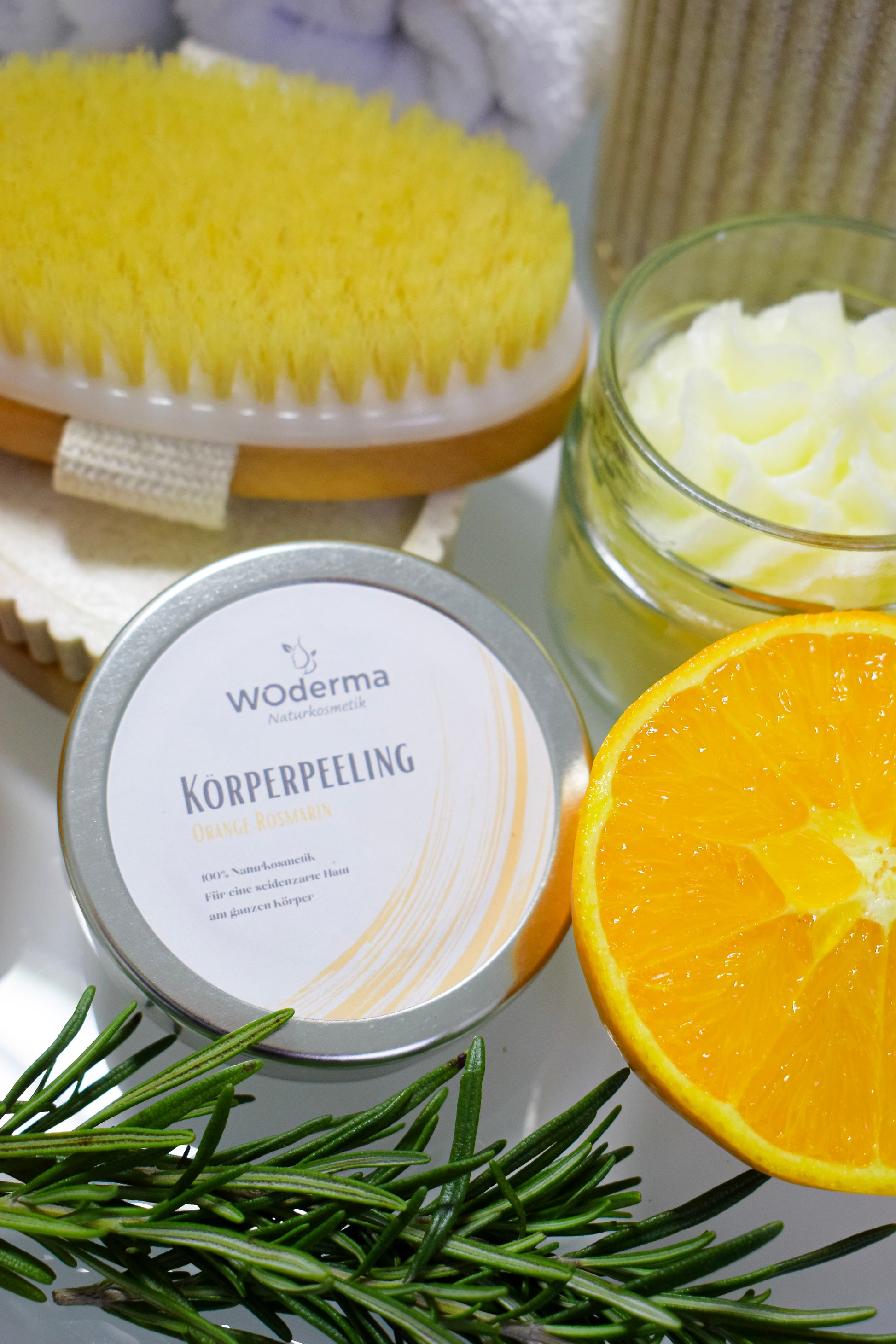 Körperpeeling mit BIO Orangen- und BIO Jojobaöl - Wild Origins
