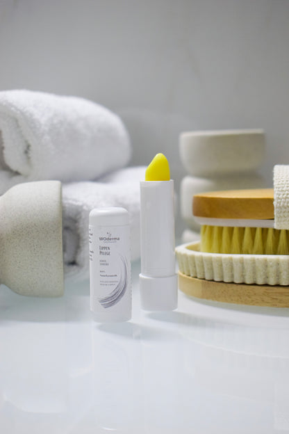 Lippenpflege mit BIO Sanddorn- und BIO Kokosöl - Wild Origins